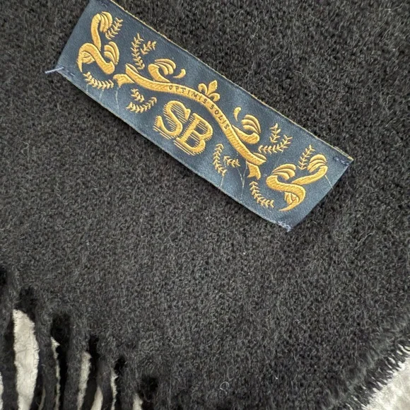 Sunday Best Black Scarf - Picture 4 of 8